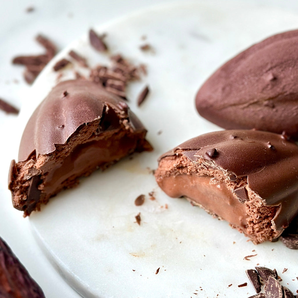 trompe l'oeil kakaobønne sjokolade sjokolademousse dessert ,minidessert, bryllup, konfiramsjon, fest, oslo viral fruktkake, viral frukt, cedric grolet, paris fransk, dessert, petit four