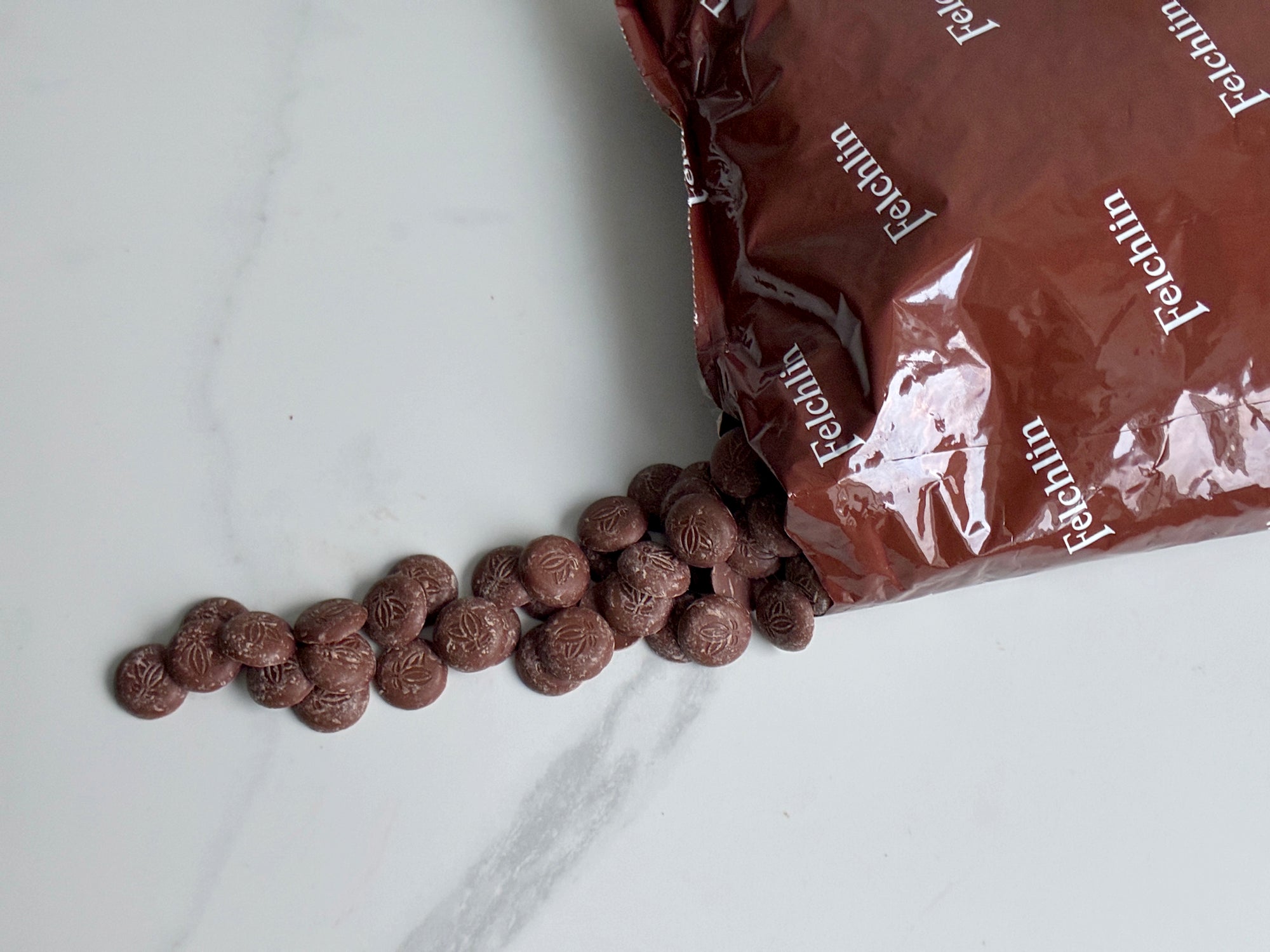 sveitsisk sjokolade bakesjokolade melkesjokolade råsjokolade kvalitetssjokolade