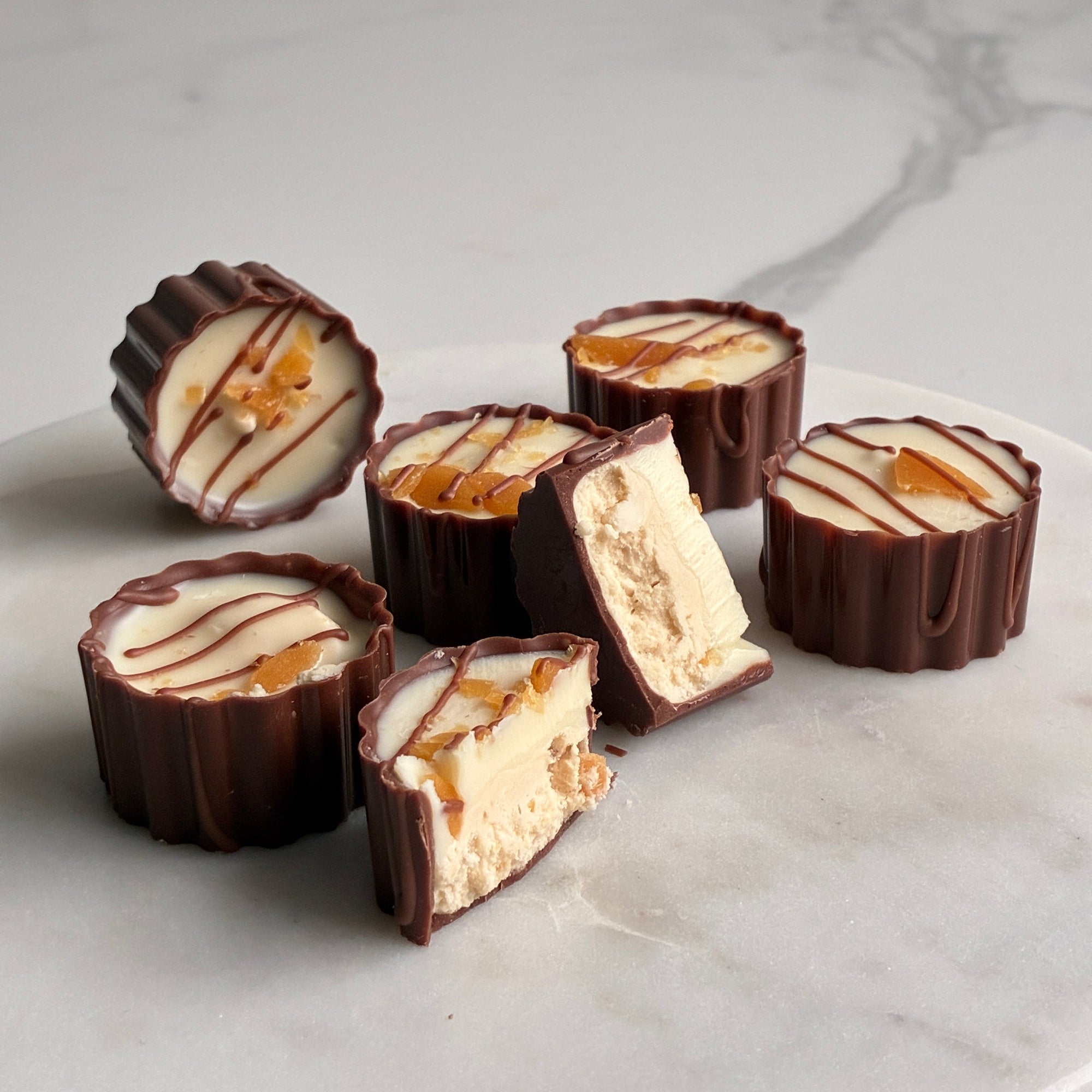 Cake-dessert Petit four Konfekteske