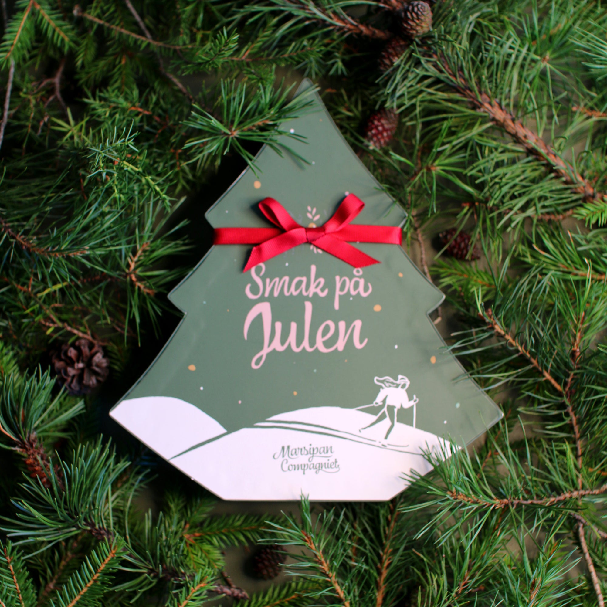 NYHET! Juletre konfekteske - Bestill i dag, sendes i midten av november