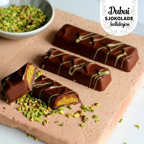 dubaibar dubai bar dubaisjokolade dubai sjokolade pistasj knafe pistasjkrem tiktok trendy baklava dubaichocolate knafeh påskesjokolade dubaiegg sjokoladeegg påskeegg dadler medjool ramadan minidessert eid dessert