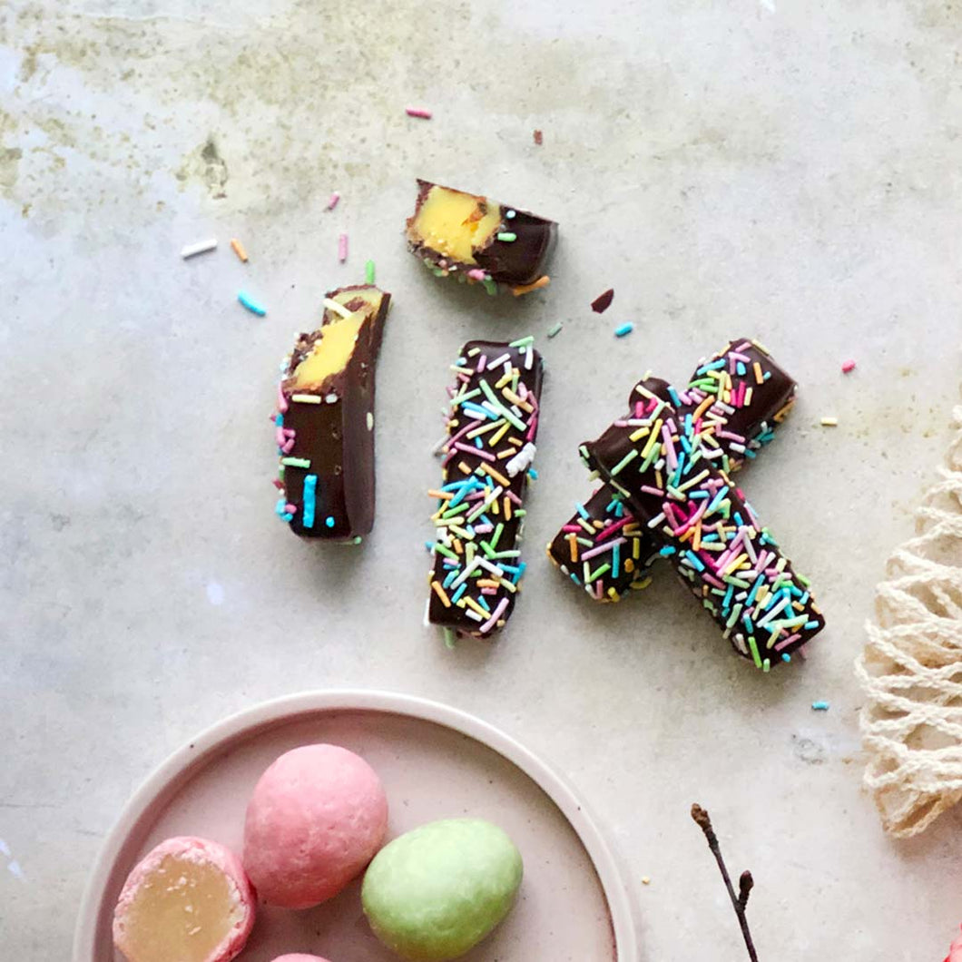 påskegave firmagave påskemarsipan påskesjokolade påskegodt valrhona gave påskeegg drasjèegg kolibristenger cigarer påskemarsipan sjokolade marsipan gave gaveidé gavetips påskeegg