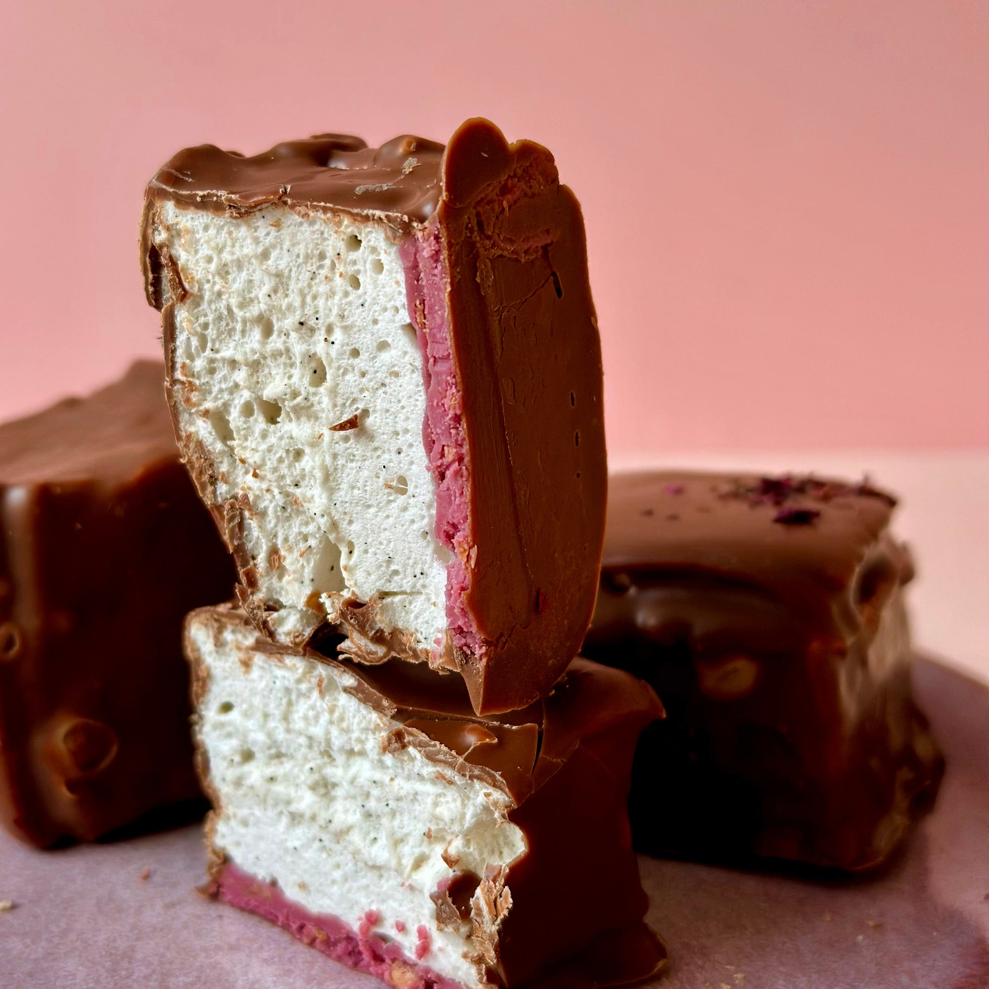 Marshmallow minidessert valentine morsdag håndlaget kortreistspiselige gaver sjokolade