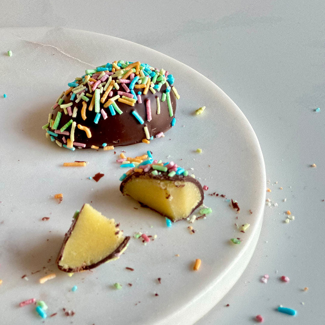 Kolibriegg påskeegg kolibri marsipanegg påskemarsipan mandelmarsipan ekte marsipan påskestemning fuglerede fugleegg sjokolade