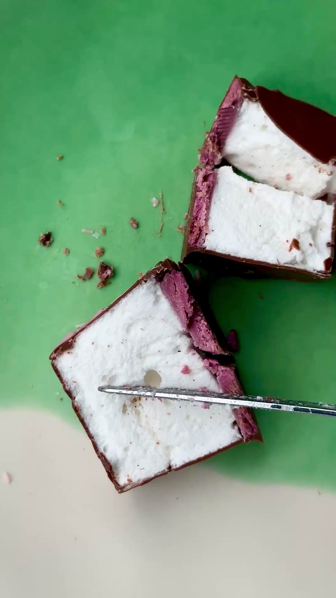 minidessert petit fours konfekt eksklusive sjokoladse marshmallows gelatin uten svin