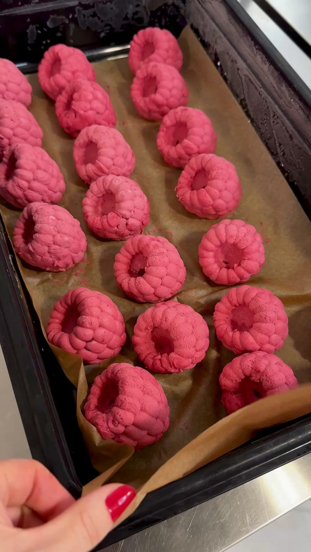 Viral frukt - bringebær - NYHET! Obs, kun lokal henting!