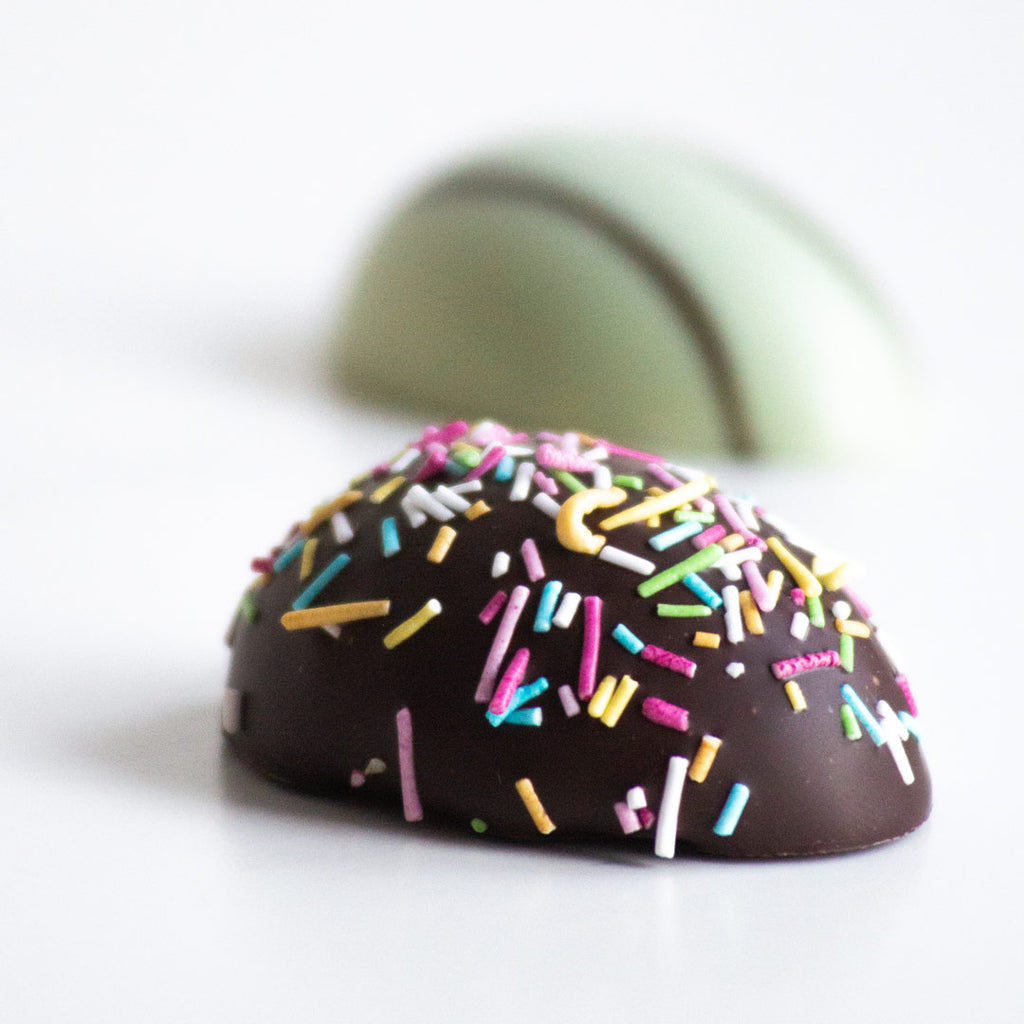 Kolibriegg påskeegg kolibri marsipanegg påskemarsipan mandelmarsipan ekte marsipan påskestemning fuglerede fugleegg sjokolade